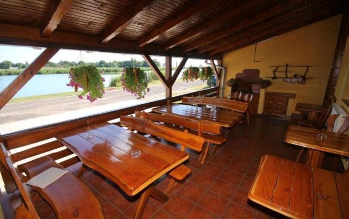 Guest House Vila Alexandar Palic Phòng bức ảnh