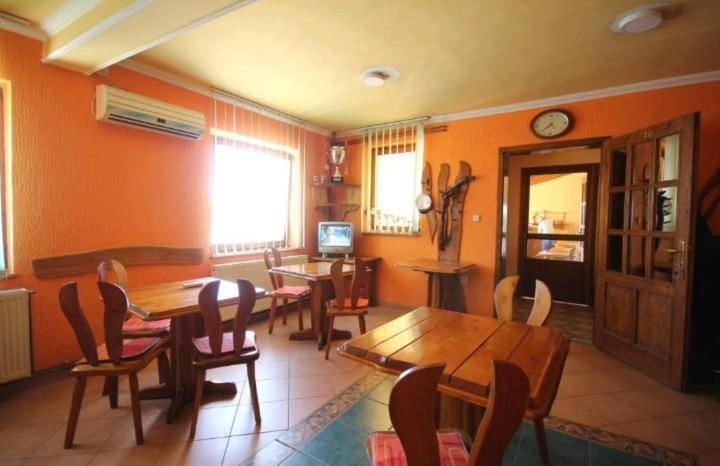 Guest House Vila Alexandar Palic Phòng bức ảnh
