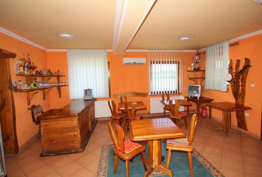 Guest House Vila Alexandar Palic Phòng bức ảnh